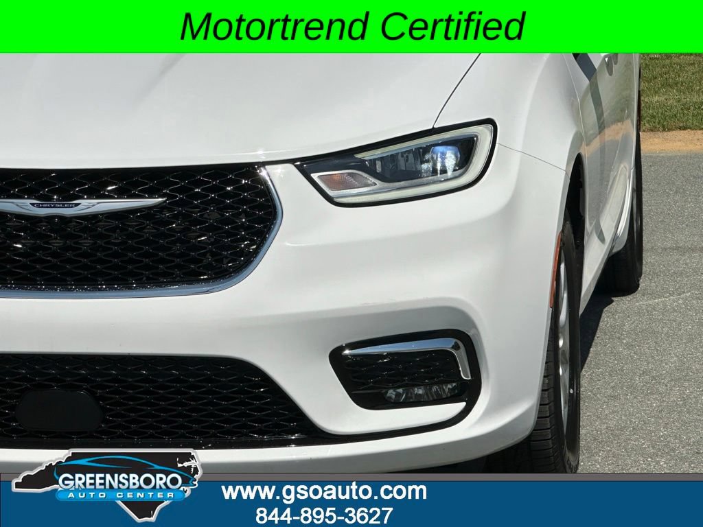 Used 2024 Chrysler Pacifica Touring-L FWD image 41