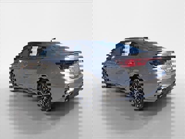 Used 2024 Kia Forte GT-Line image 5