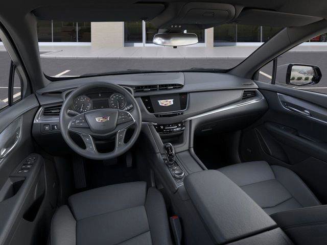 New 2026 Cadillac XT5 Luxury image 15
