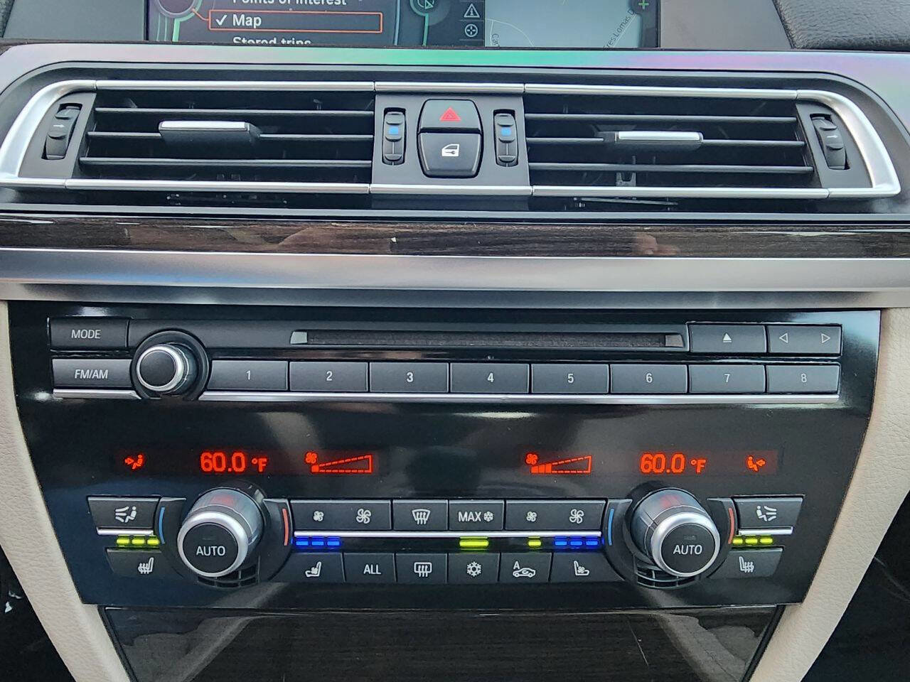 Used 2012 BMW 750Li w/ Driver Assistance Pkg image 32