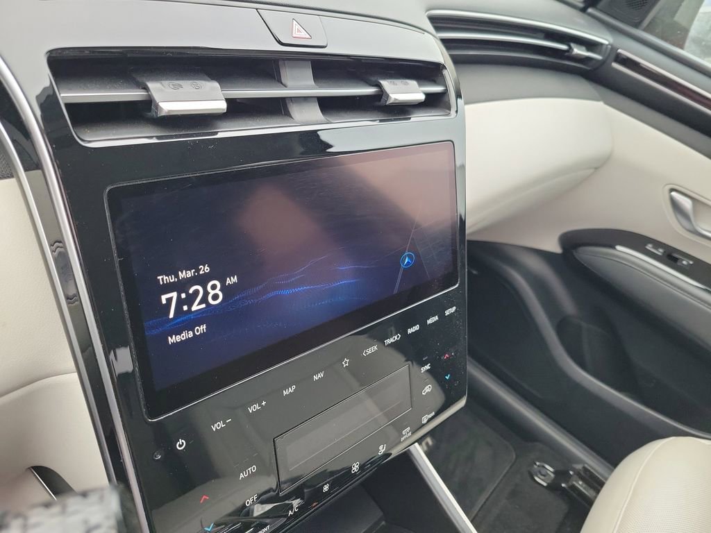 Used 2022 Hyundai Tucson Limited w/ Cargo Package image 21