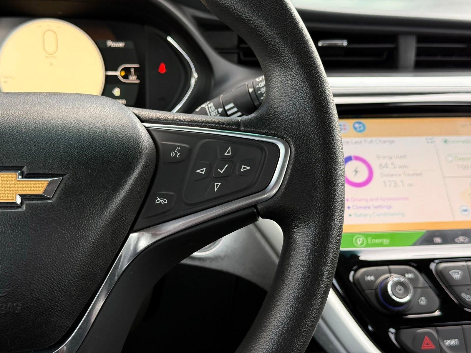 Used 2018 Chevrolet Bolt LT FWD image 29