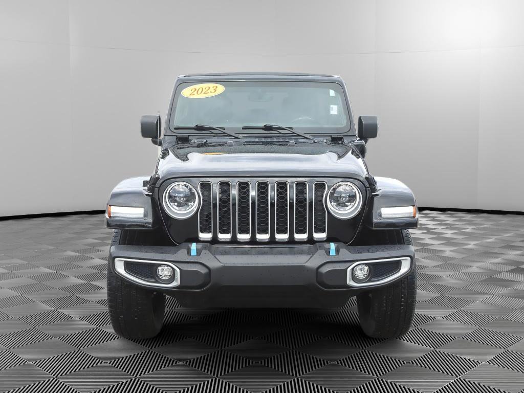 Used 2023 Jeep Wrangler Sahara w/ Cold Weather Group image 9