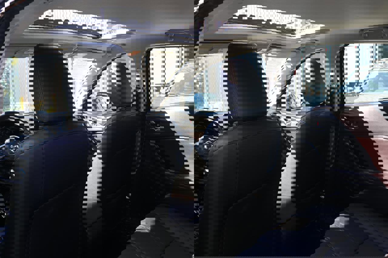 Used 2018 MAZDA MAZDA3 Touring image 40