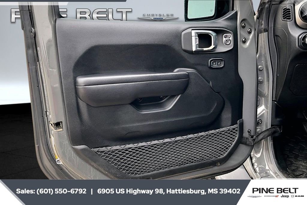Used 2021 Jeep Wrangler Sport S image 17
