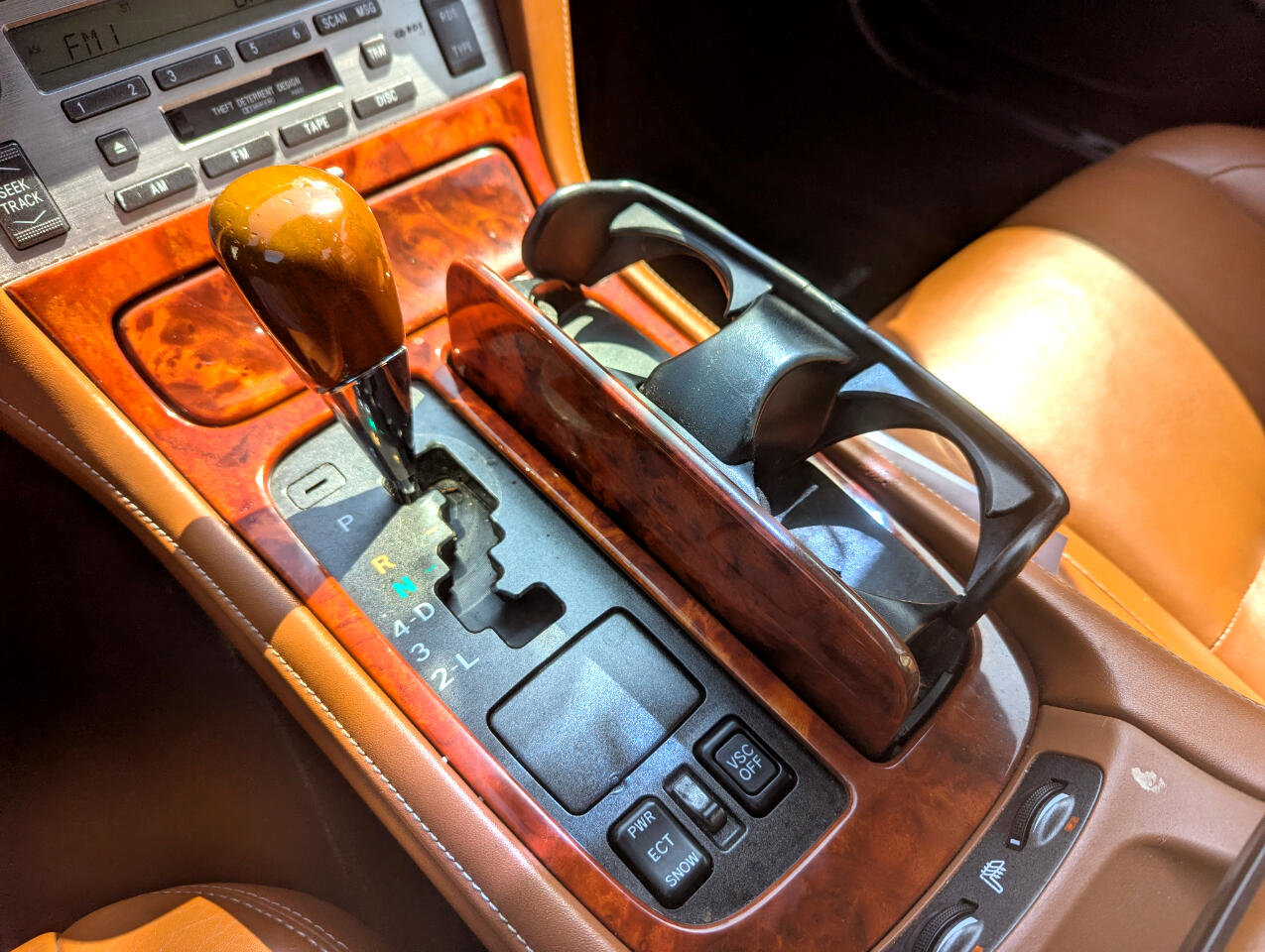 Used 2004 Lexus SC 430 Convertible image 23