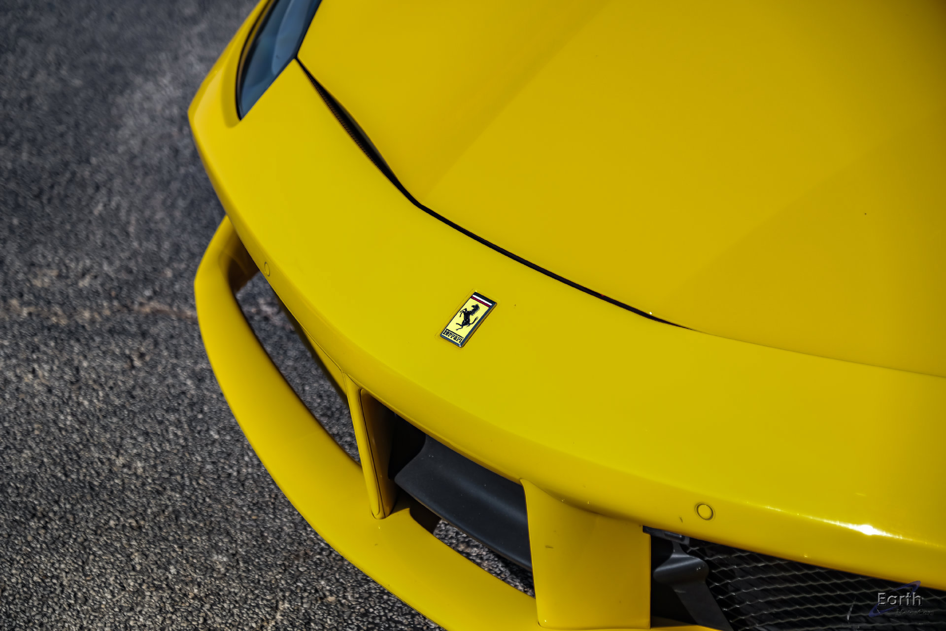 Used 2018 Ferrari 488 Spider RWD image 43