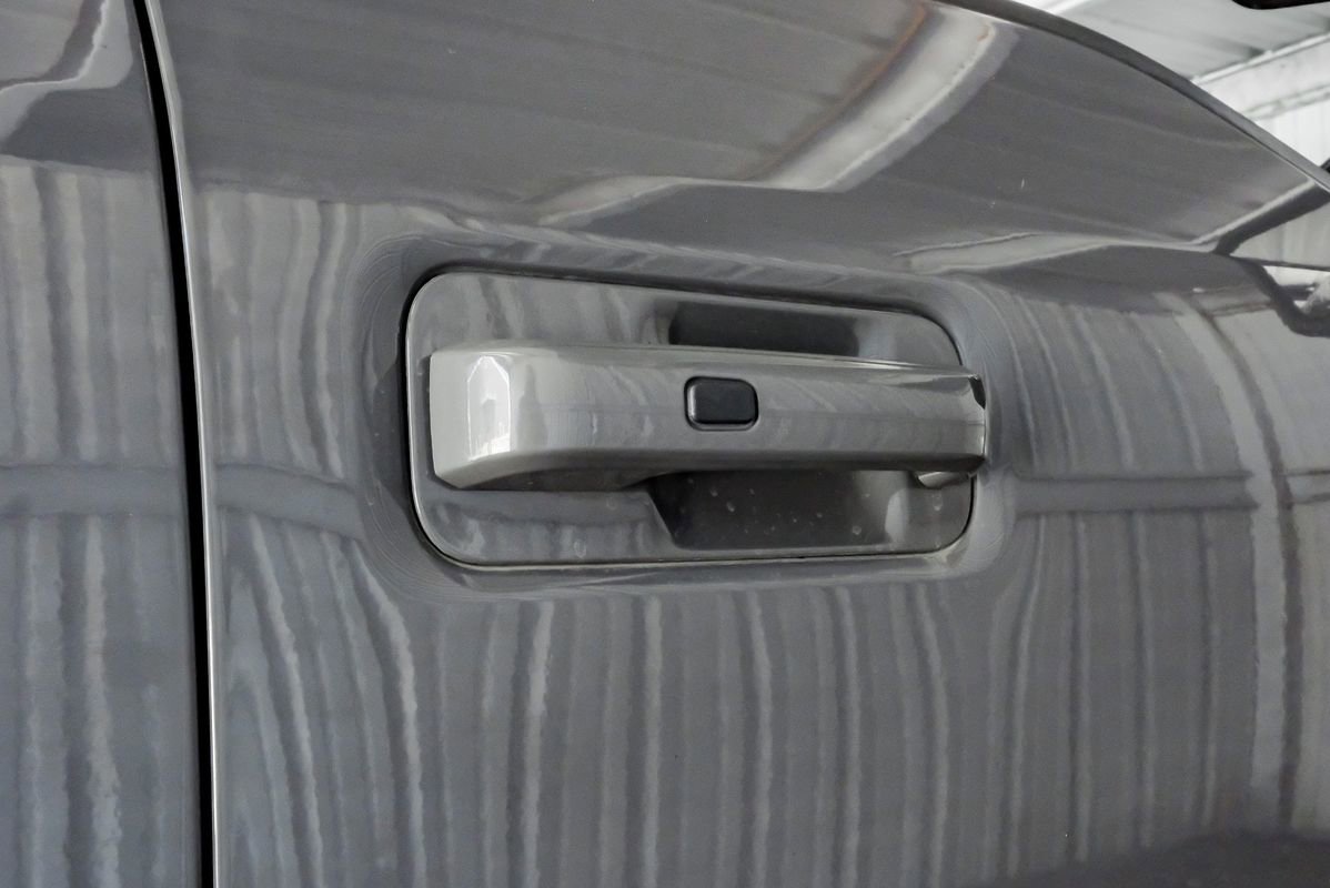 Used 2020 Ford F150 Raptor w/ Equipment Group 802A Luxury image 40