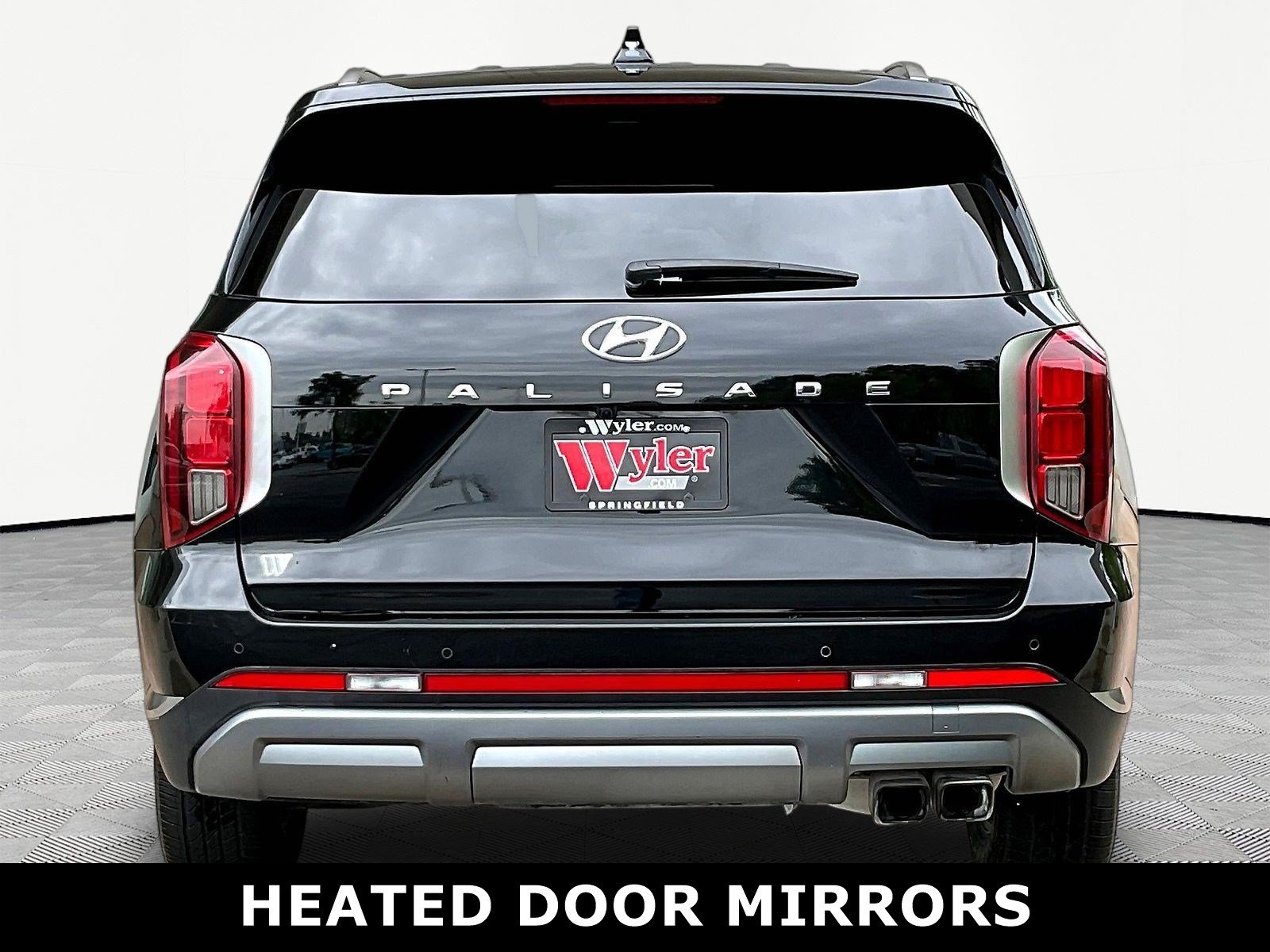 Used 2023 Hyundai Palisade SEL FWD image 5
