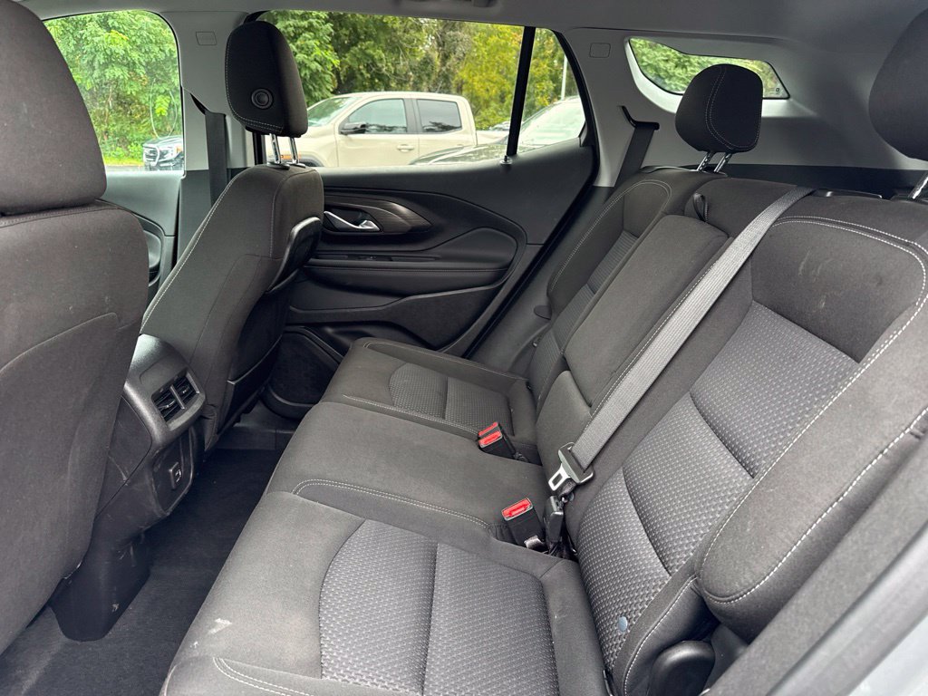 Used 2023 GMC Terrain SLE w/ Driver Convenience Package AWD/4WD image 13