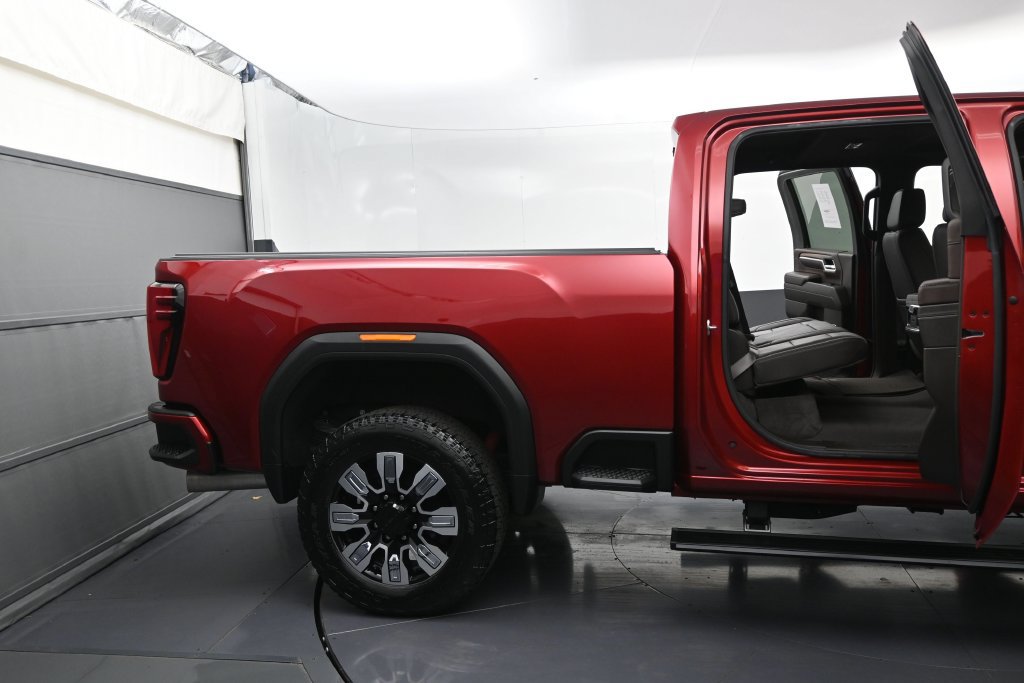 Certified 2024 GMC Sierra 2500 Denali w/ Denali Reserve Package AWD/4WD image 10