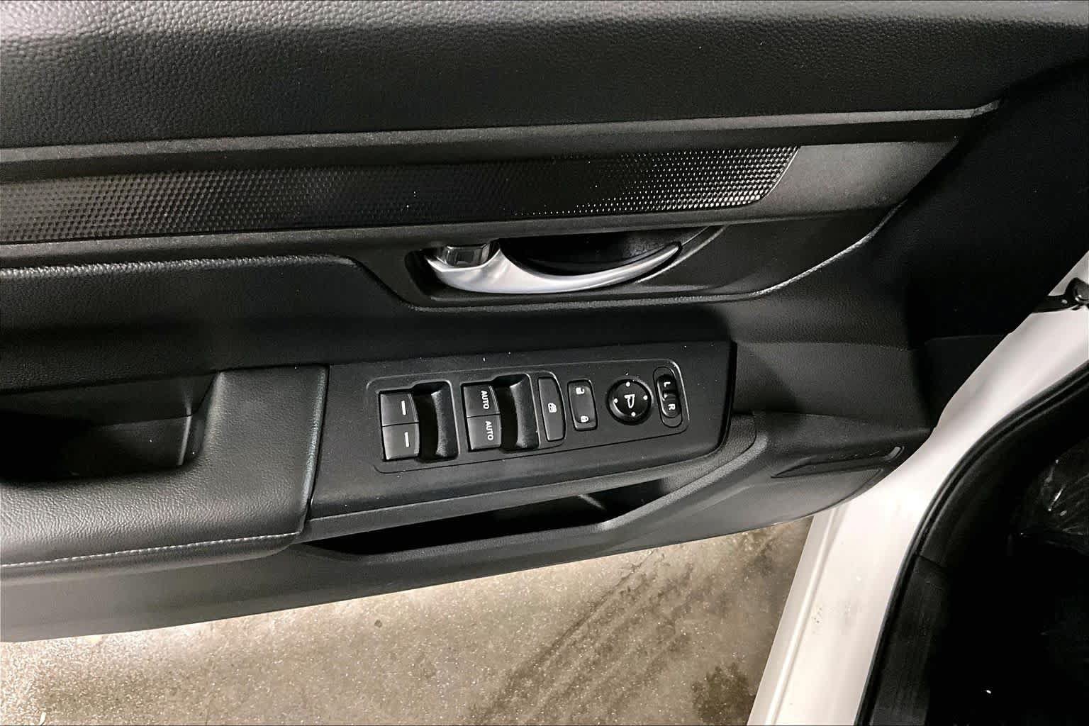 Used 2023 Honda CR-V EX image 36