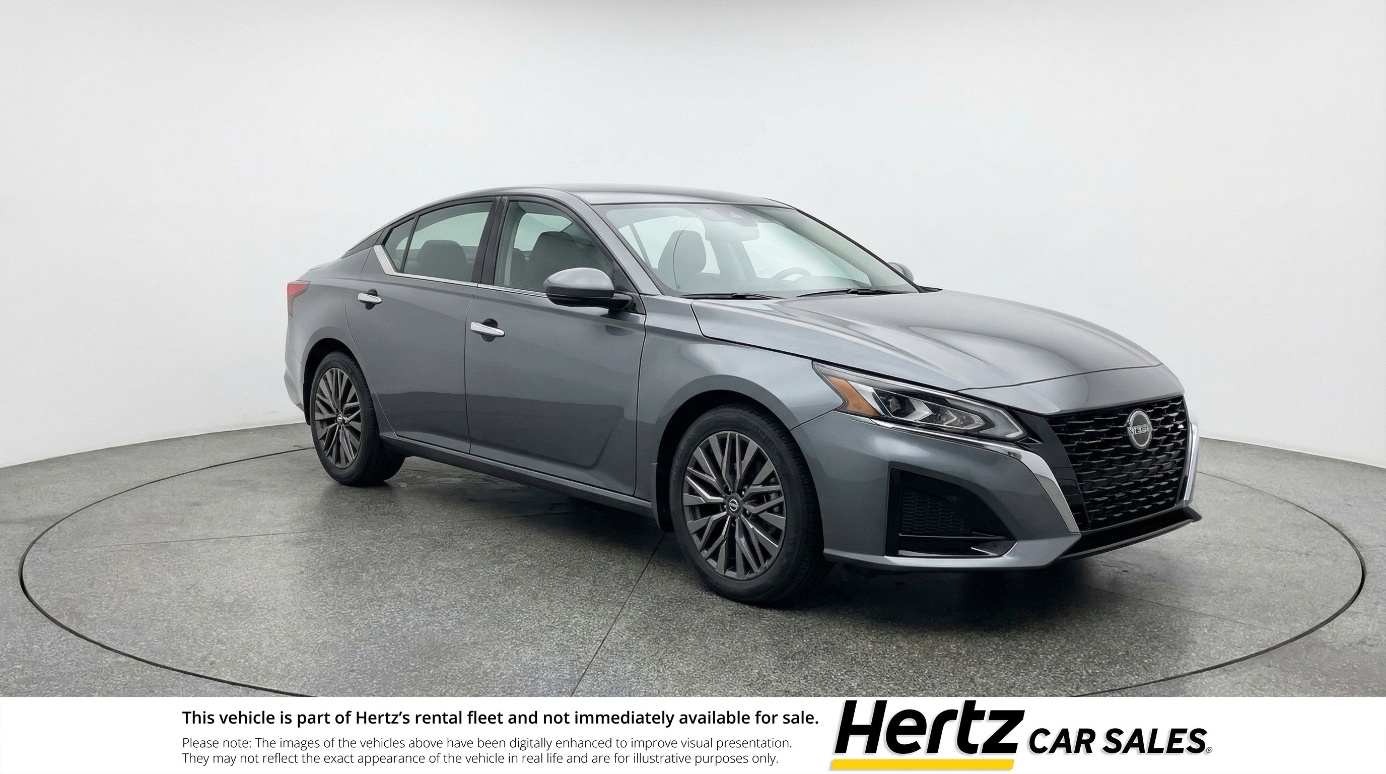 Used 2025 Nissan Altima 2.5 SV FWD image 1