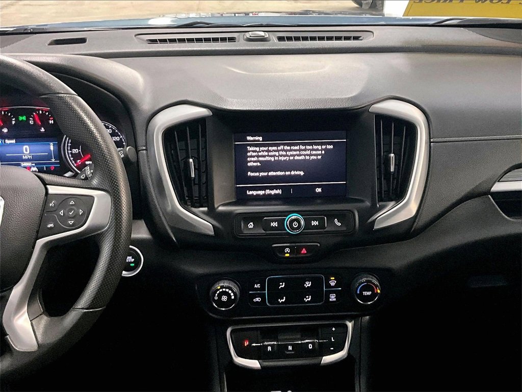 Used 2024 GMC Terrain SLE image 18