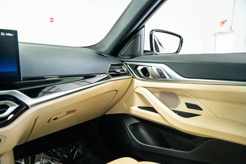 Used 2022 BMW i4 eDrive40 image 50