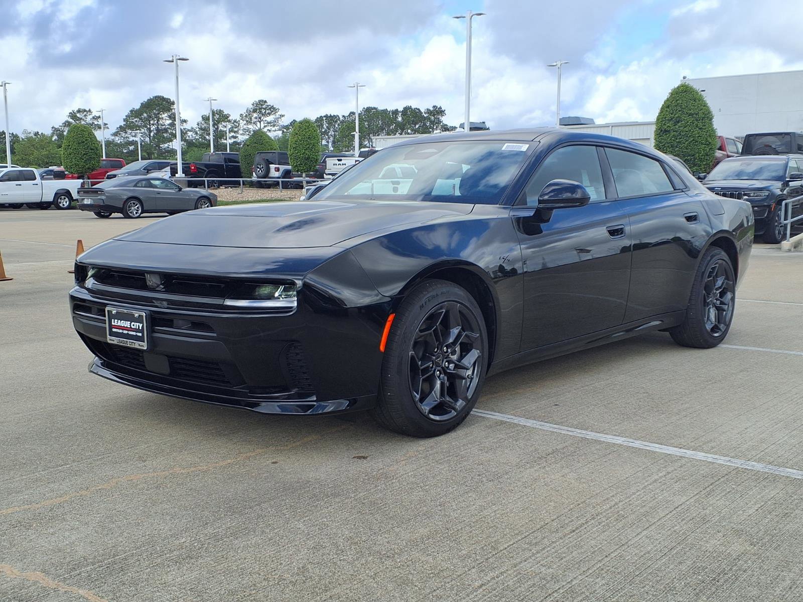 New 2026 Dodge Charger R/T image 3