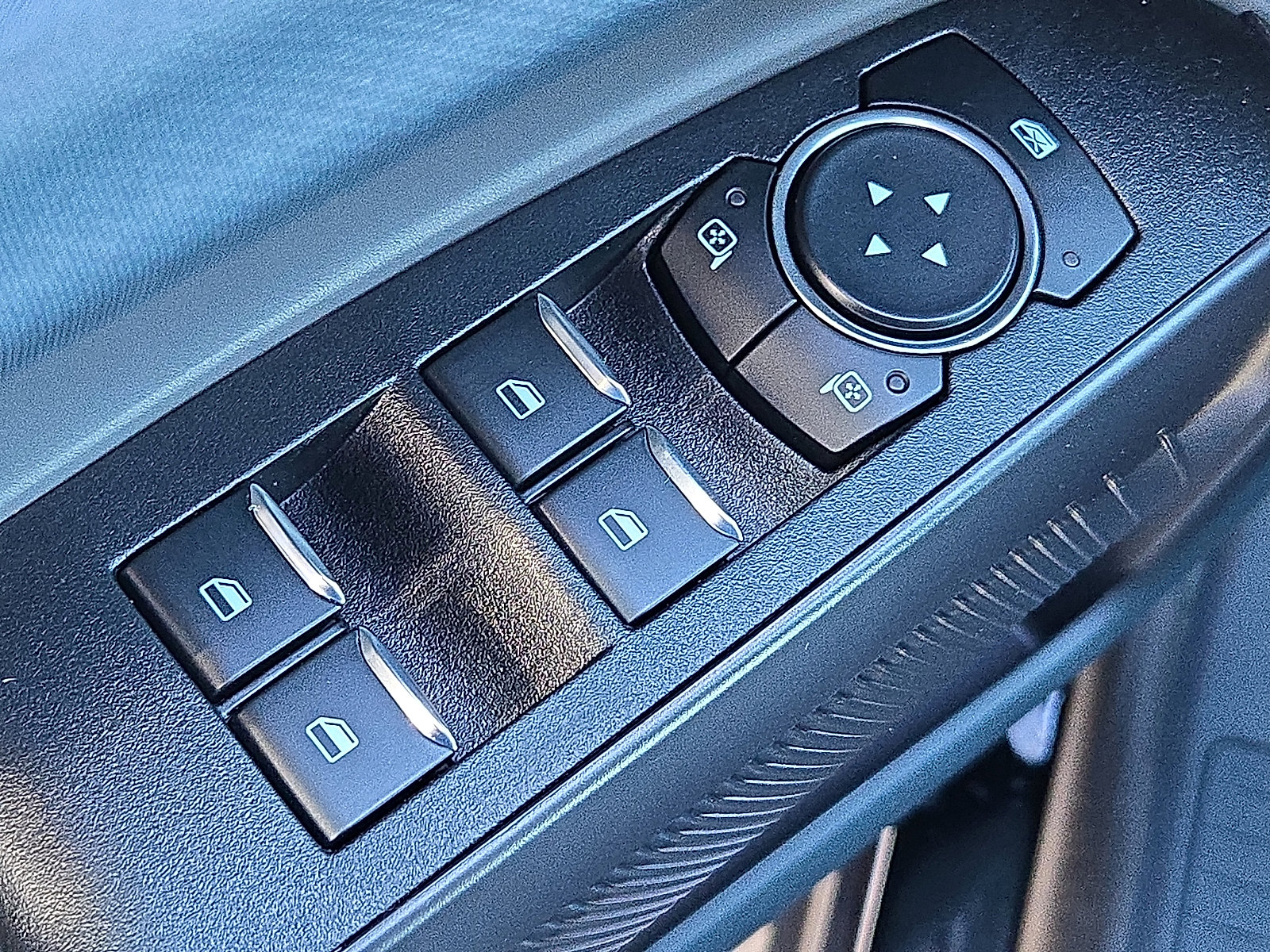 New 2025 Ford Maverick XLT w/ Black Appearance Package image 11