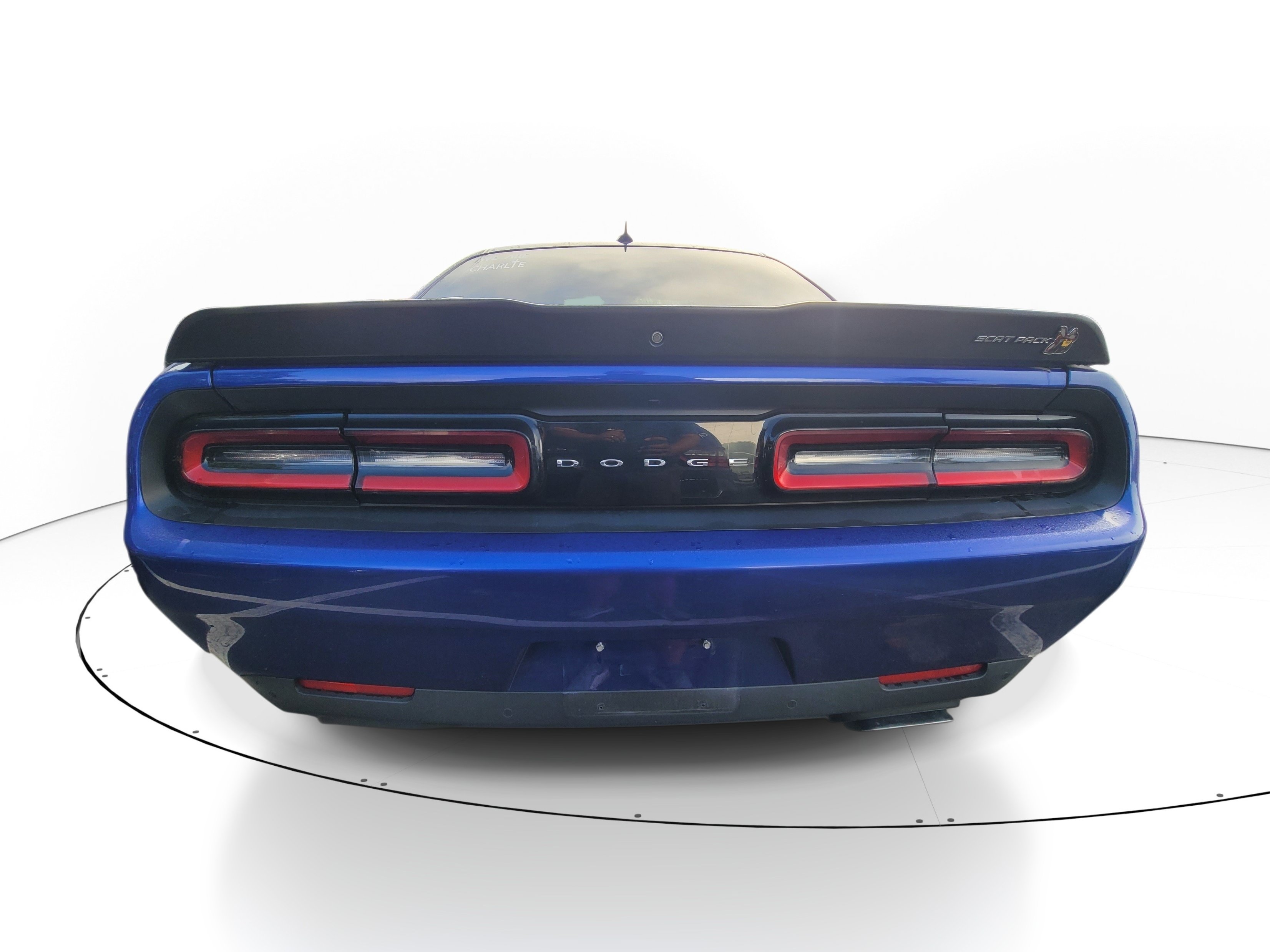 Used 2022 Dodge Challenger R/T Scat Pack w/ Driver Convenience Group RWD image 5