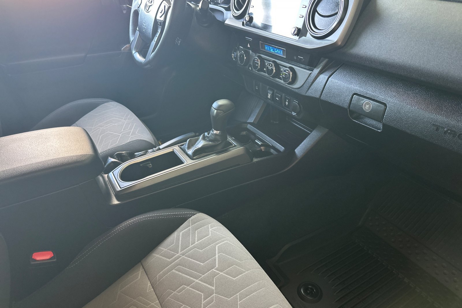 Used 2023 Toyota Tacoma TRD Off-Road w/ Black Out Package (TMS) AWD/4WD image 12