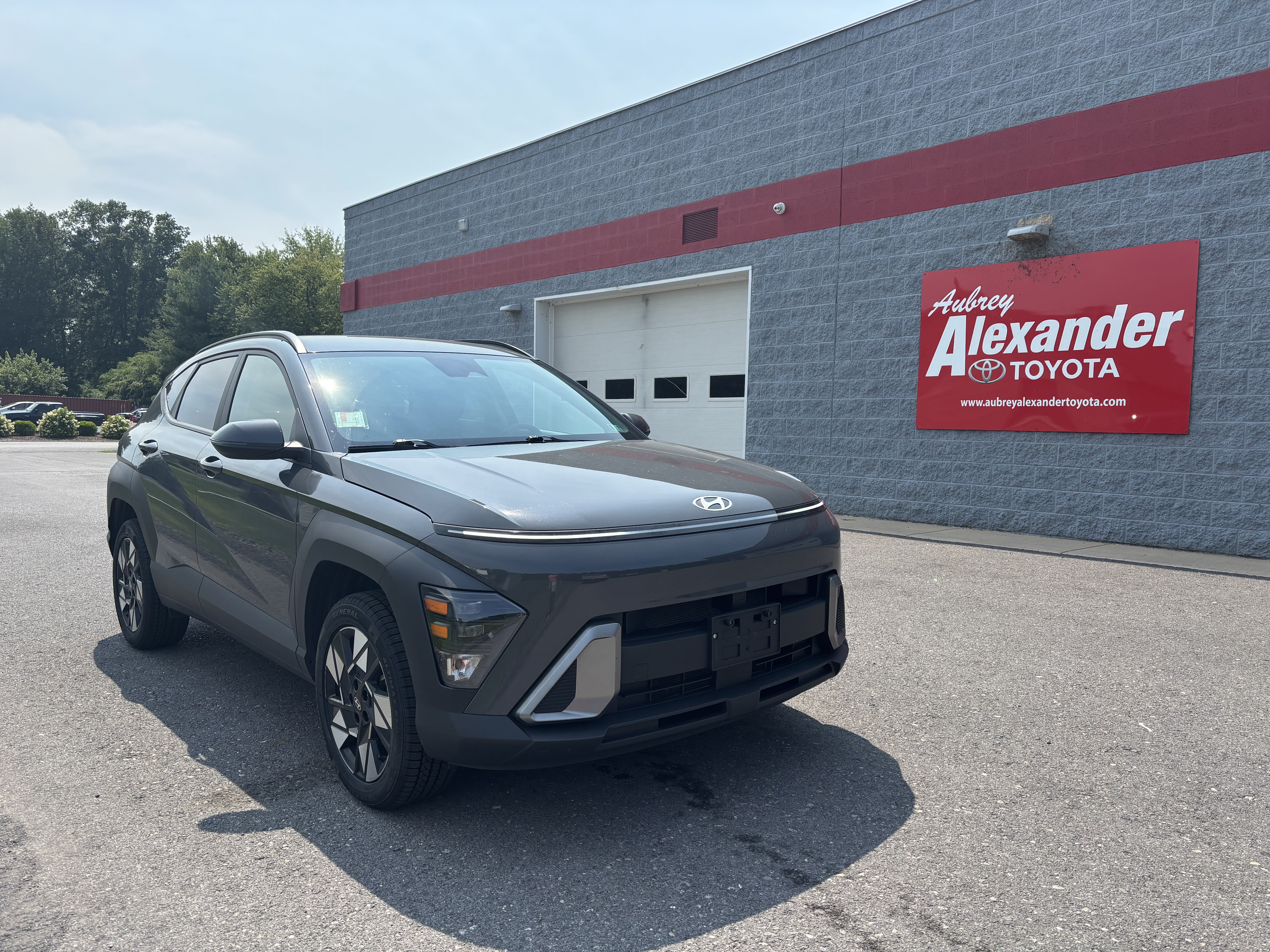 Used 2025 Hyundai Kona SEL AWD/4WD video 1