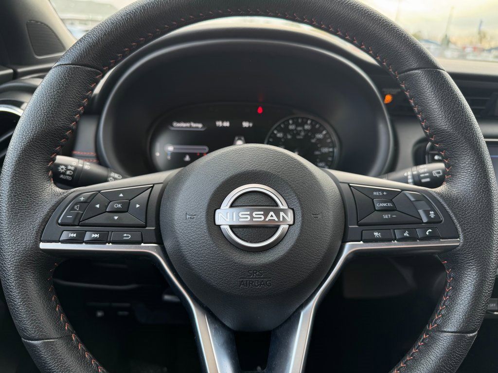 Used 2024 Nissan Kicks SR image 13