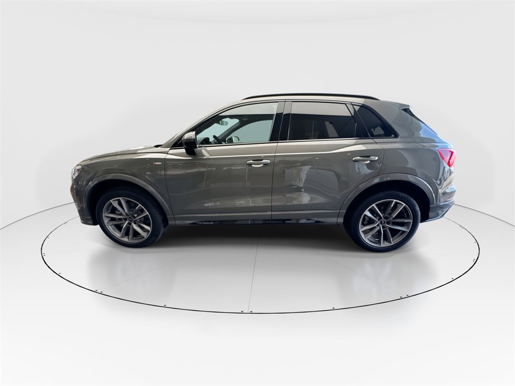 New 2025 Audi Q3 2.0T Premium image 5