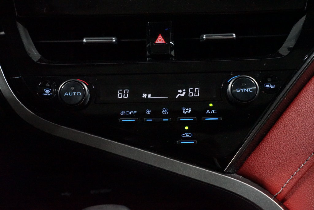 Certified 2022 Toyota Camry XSE w/ Navigation Package FWD image 22