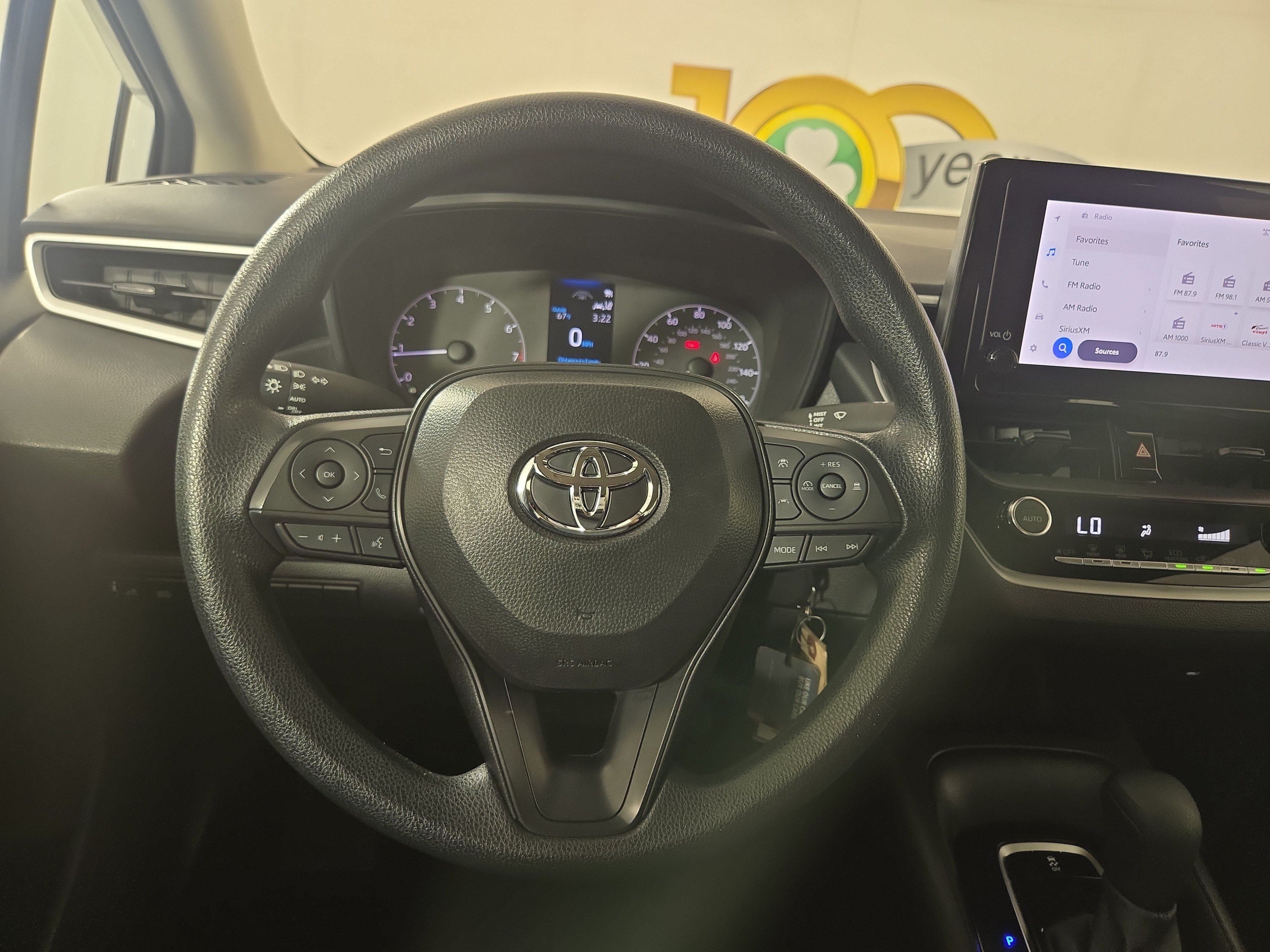 Used 2025 Toyota Corolla LE FWD image 14