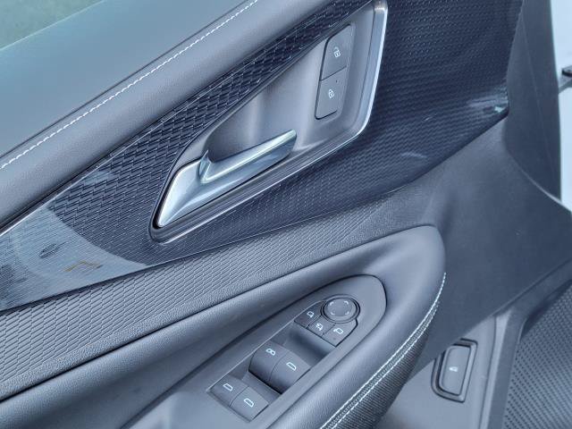 Used 2025 Chevrolet Blazer EV LT AWD/4WD image 12
