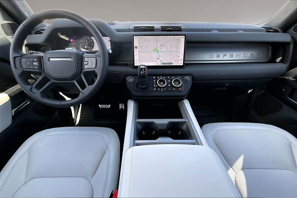 New 2025 Land Rover Defender 130 V8 image 5