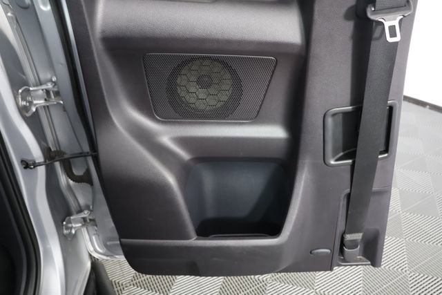 Used 2017 Toyota Tacoma TRD Sport w/ Premium & Technology Package image 24