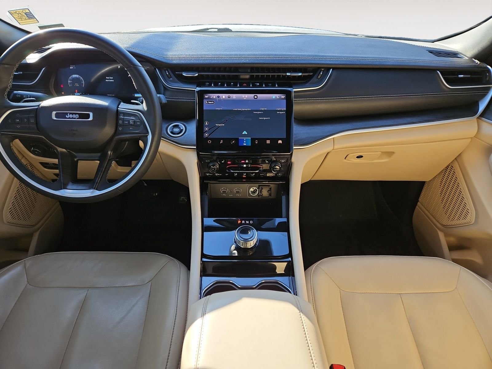 Used 2023 Jeep Grand Cherokee Limited RWD image 10