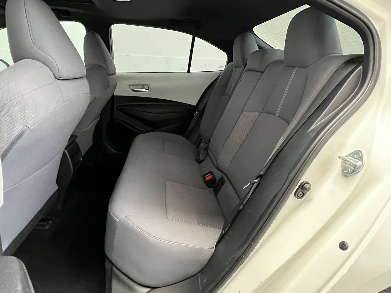 Used 2020 Toyota Corolla SE FWD image 10