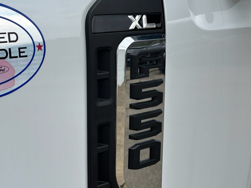 New 2026 Ford F550 4x4 Regular Cab Super Duty image 24