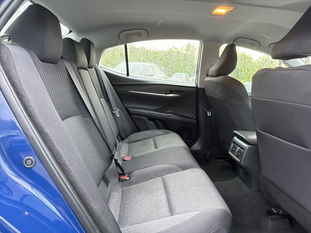 Used 2025 Toyota Camry LE image 15