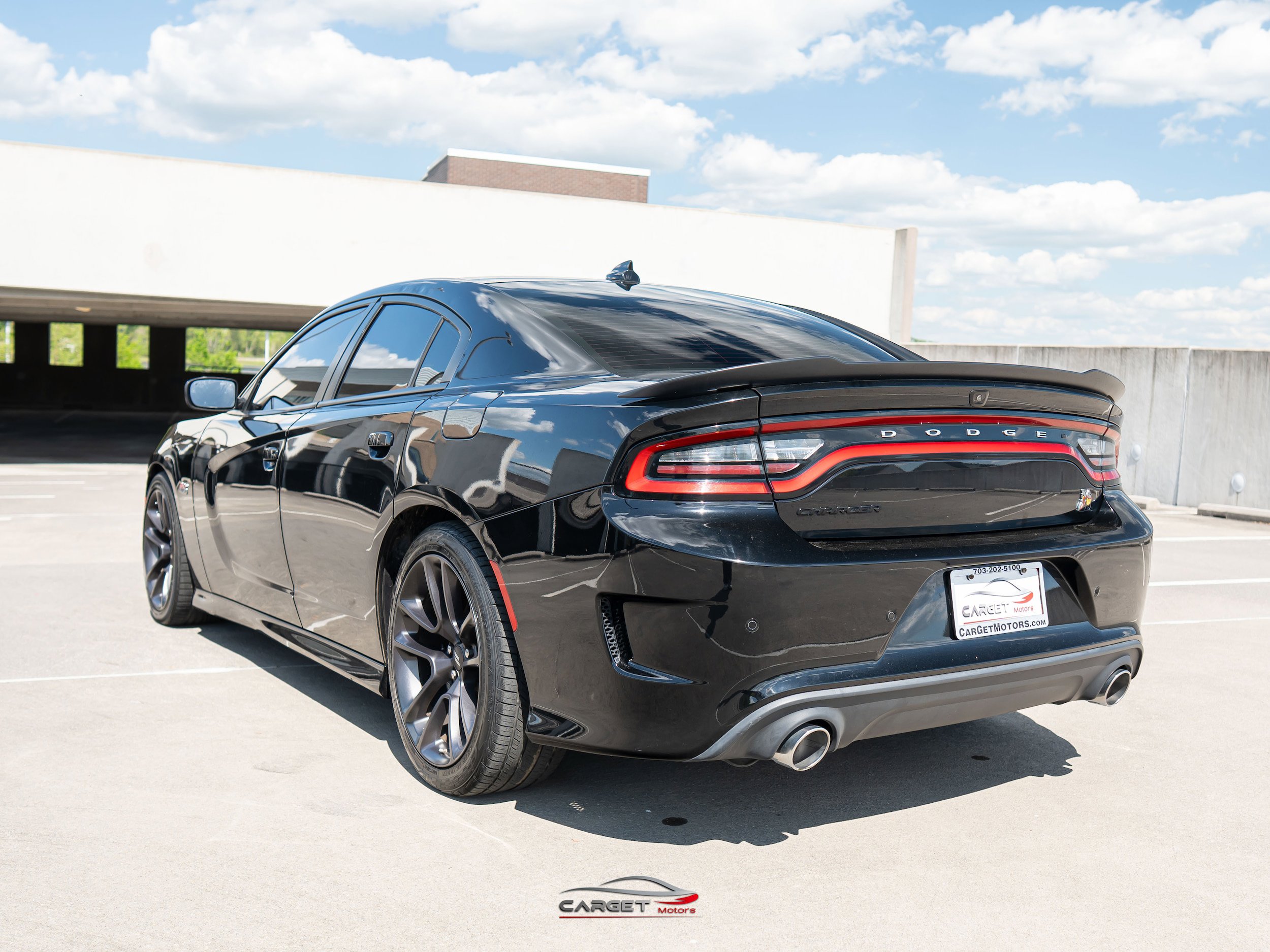 Used 2022 Dodge Charger Scat Pack w/ Navigation & Travel Group RWD image 5
