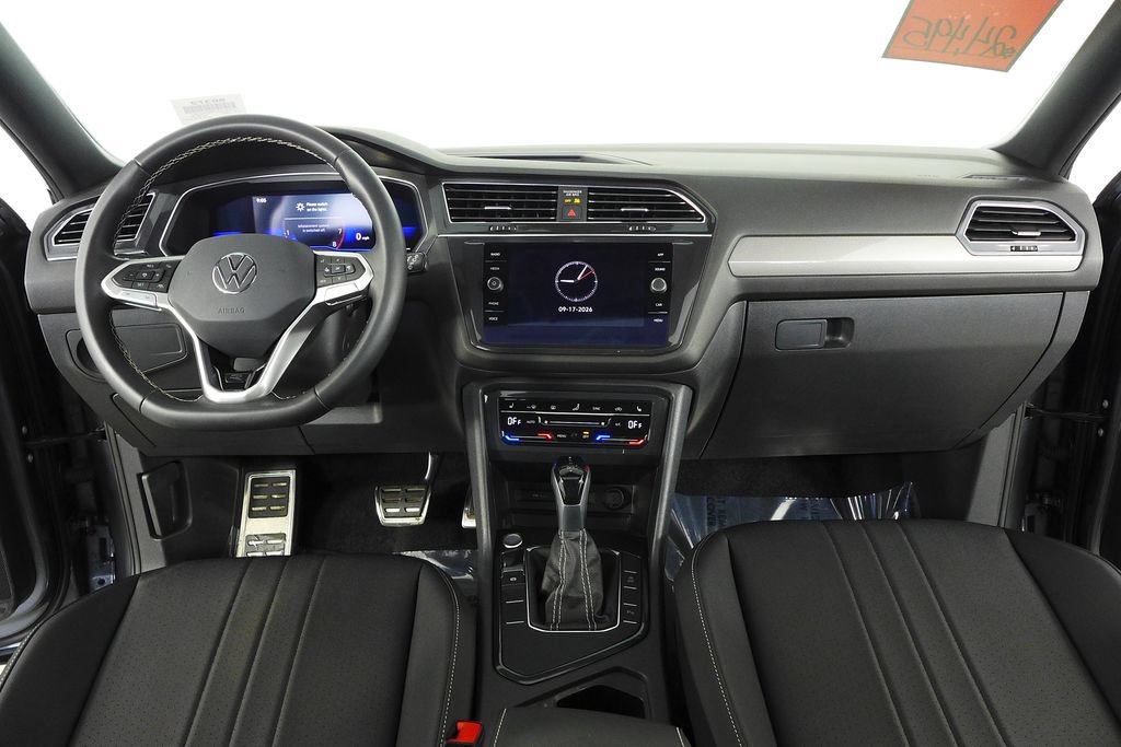 Certified 2023 Volkswagen Tiguan SE R-Line FWD image 22