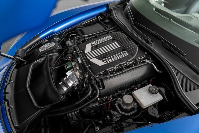 Used 2015 Chevrolet Corvette Z06 w/ 3LZ Preferred Equipment Group image 28