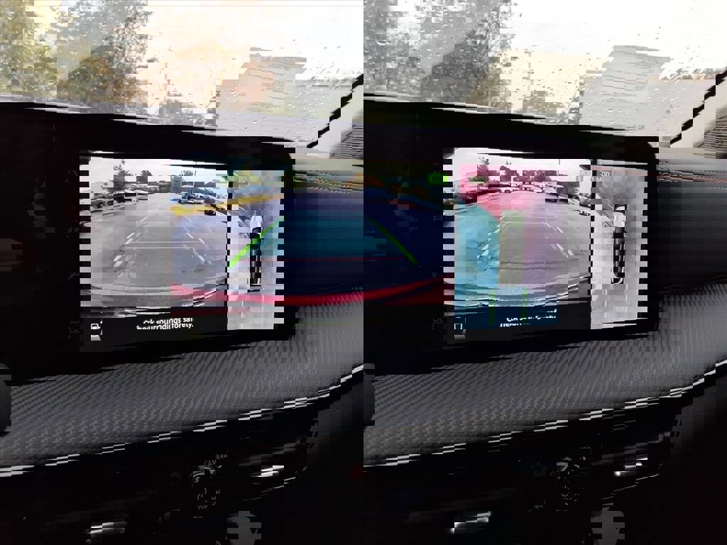 New 2026 Nissan Kicks SR image 9