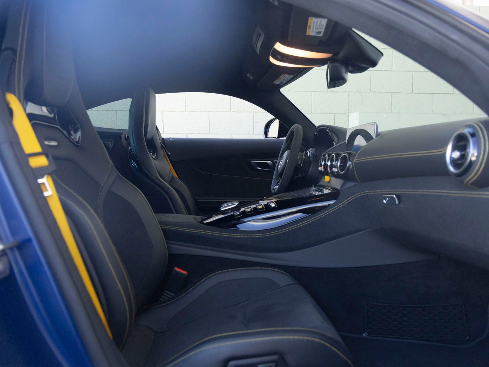 Used 2020 Mercedes-Benz AMG GT R image 20
