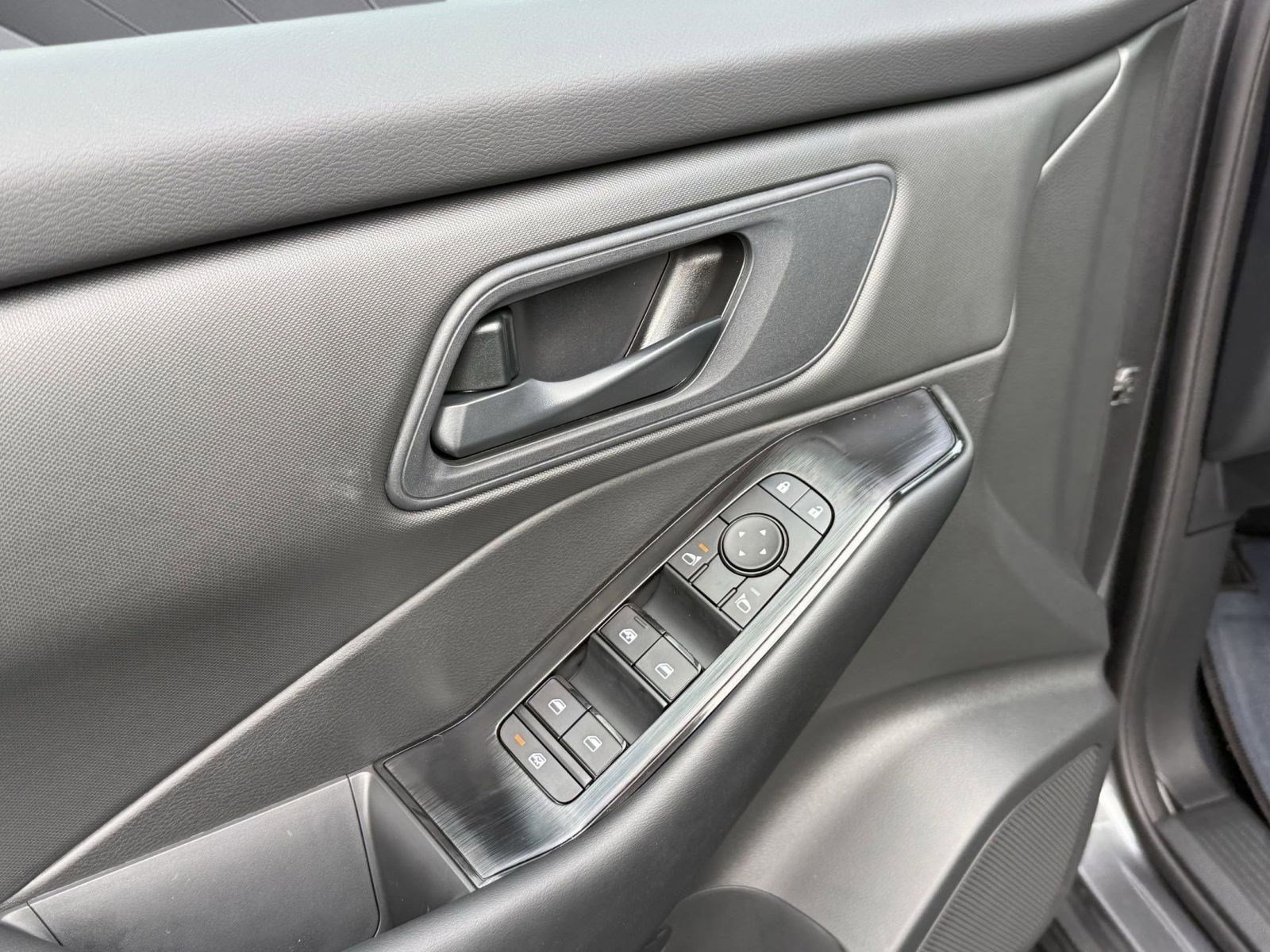 Certified 2026 Nissan Rogue S image 11