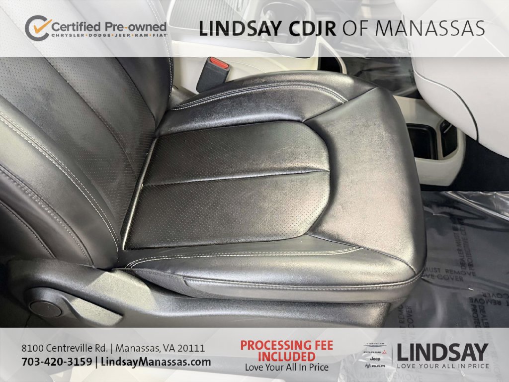 Certified 2024 Chrysler Pacifica Touring-L FWD image 14