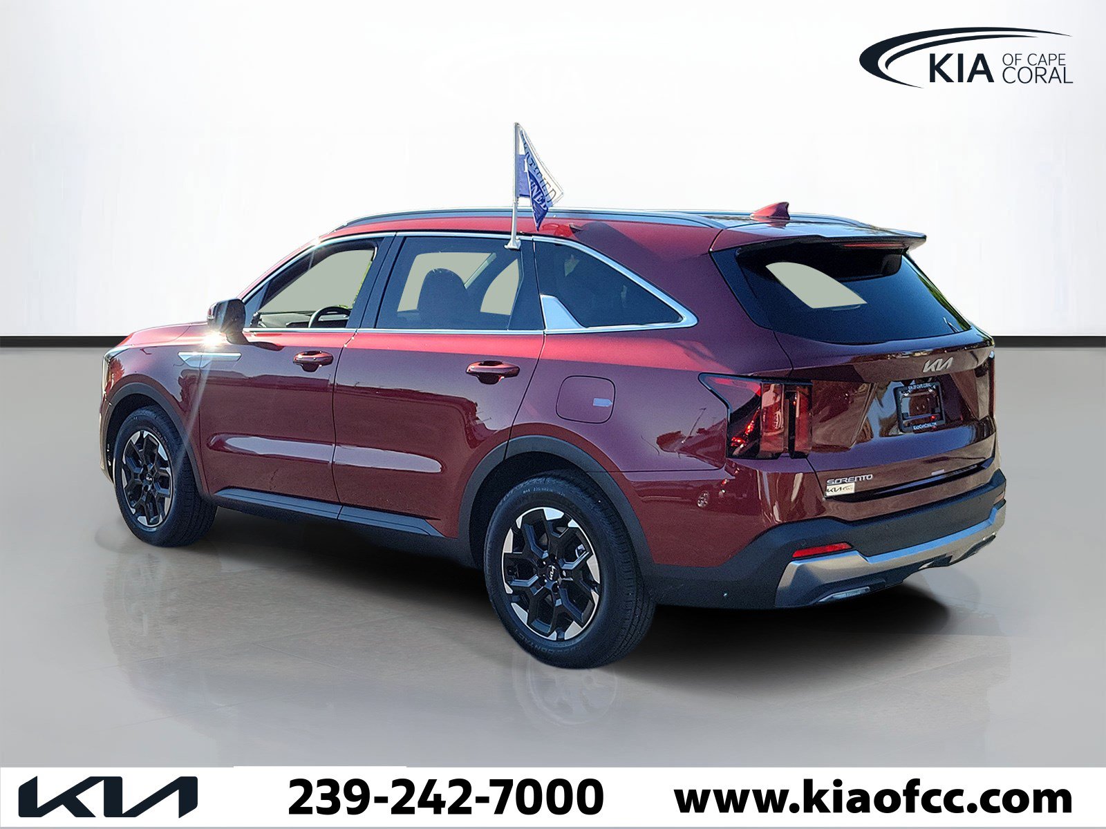 Certified 2025 Kia Sorento S w/ Panoramic Sunroof Package FWD image 4