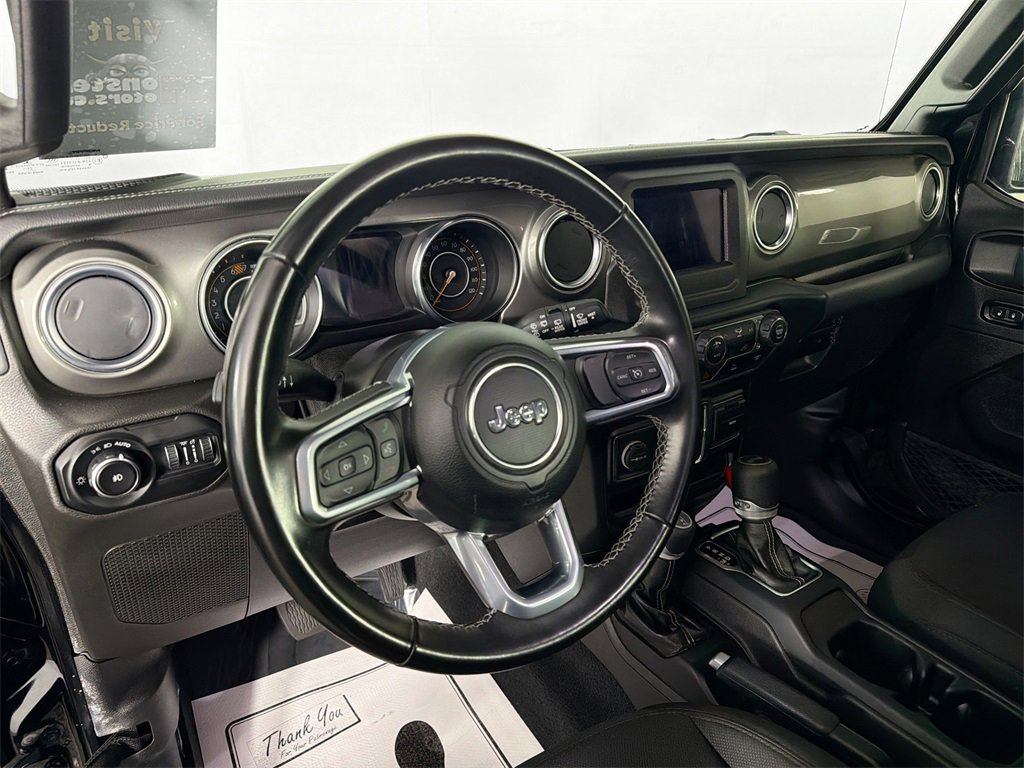 Used 2021 Jeep Wrangler Unlimited Sahara image 9