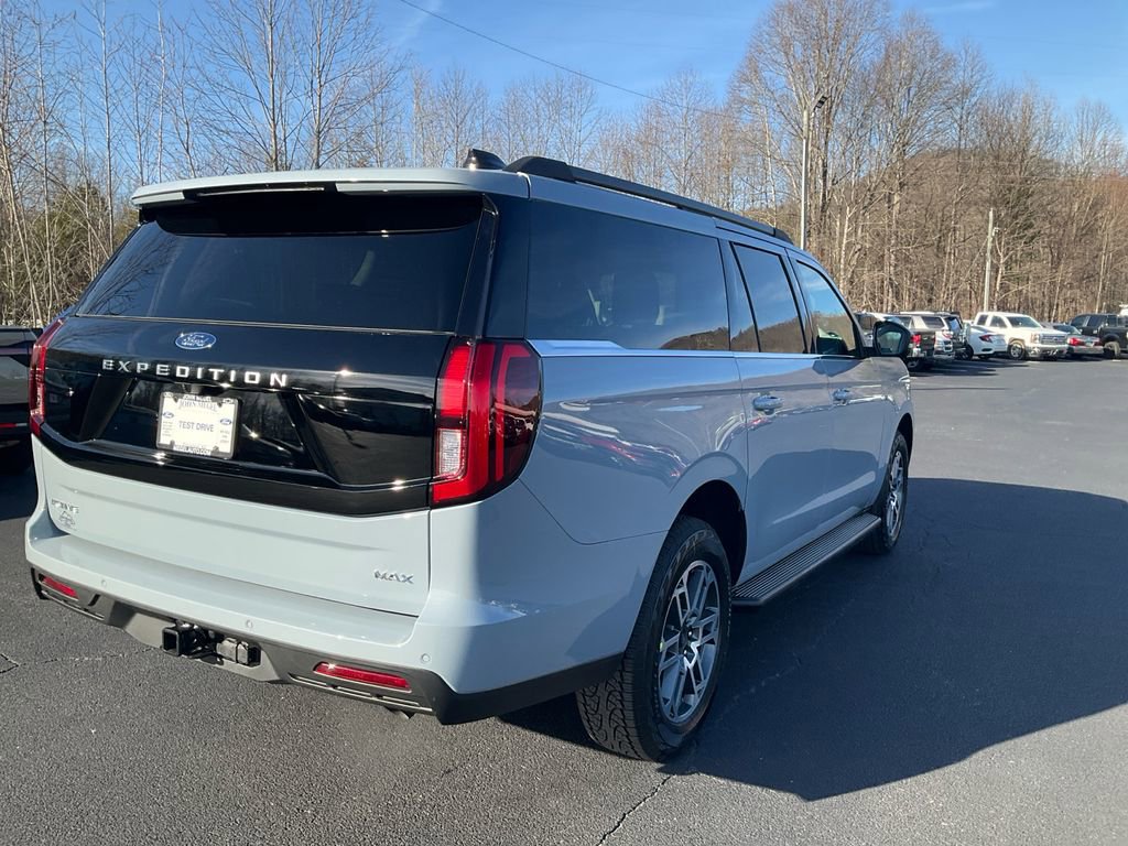 New 2026 Ford Expedition Max Active image 5
