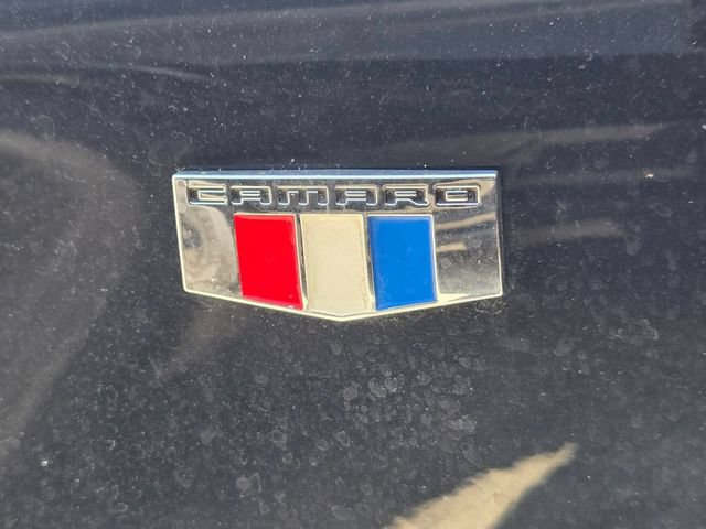 Used 2018 Chevrolet Camaro LS RWD image 7
