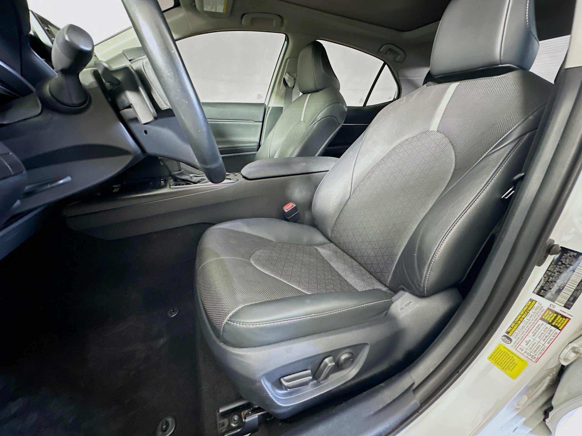 Used 2024 Toyota Camry XSE w/ Navigation Package FWD image 13