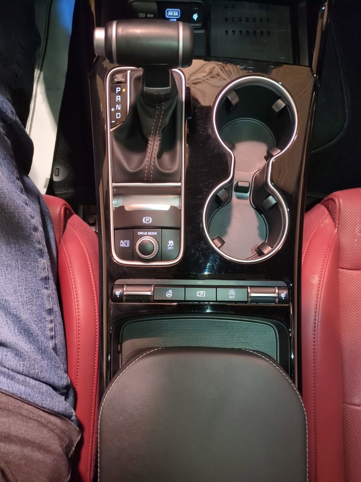 Certified 2023 Kia Stinger GT-Line w/ Sun & Sound Package image 18