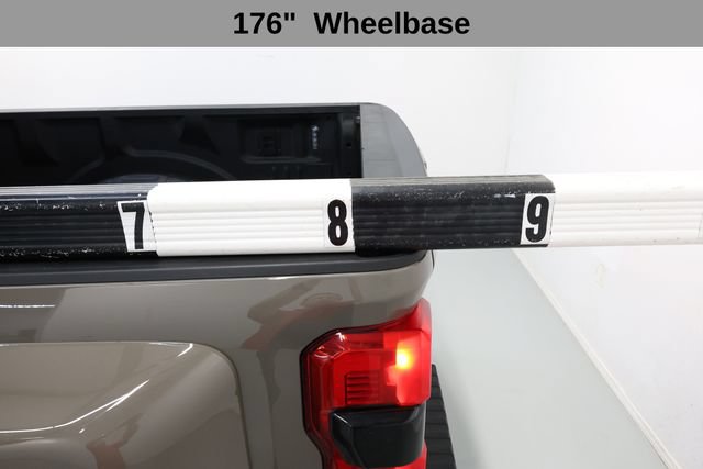 Used 2026 Ford F350 Lariat w/ FX4 Off-Road Package AWD/4WD image 28
