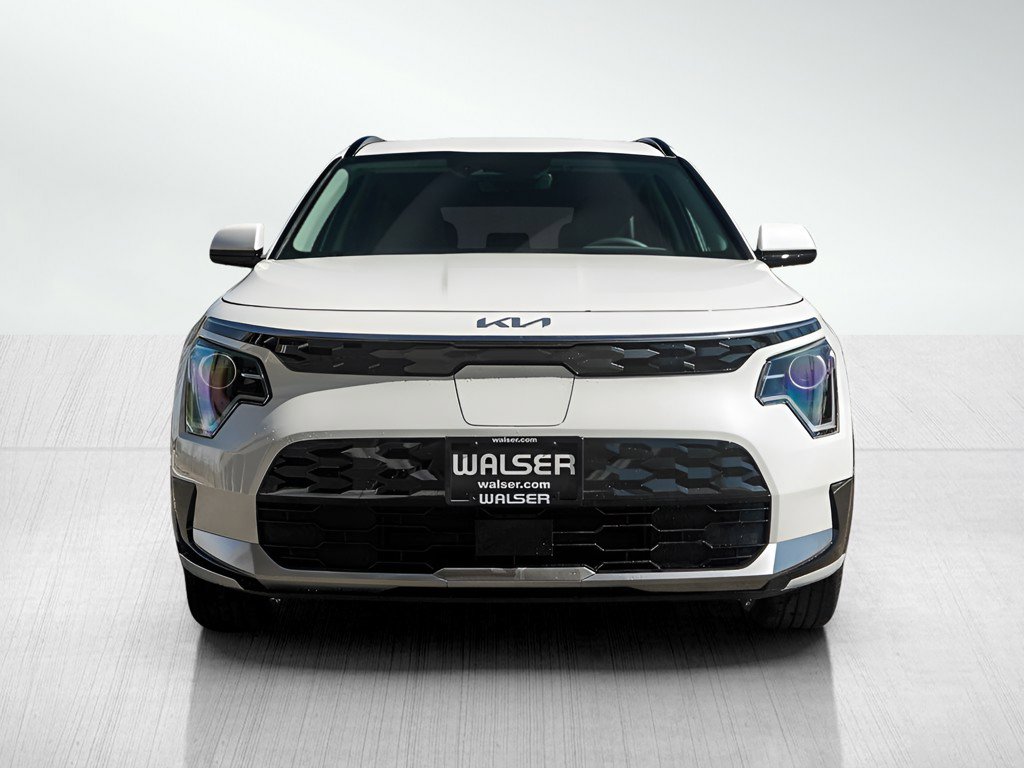 New 2026 Kia Niro Wind FWD image 2